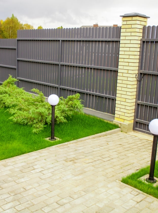 poze gard sipca metalica model