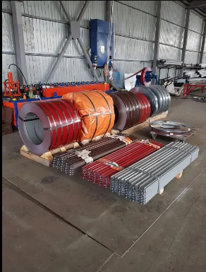 Șipcă semirotundă Vișiniu RAL 3005