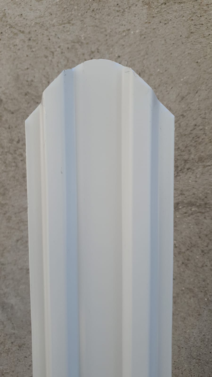 Șipcă semirotundă Alb Lucios RAL 9002